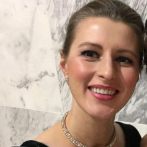 Meet your Posher, Christina